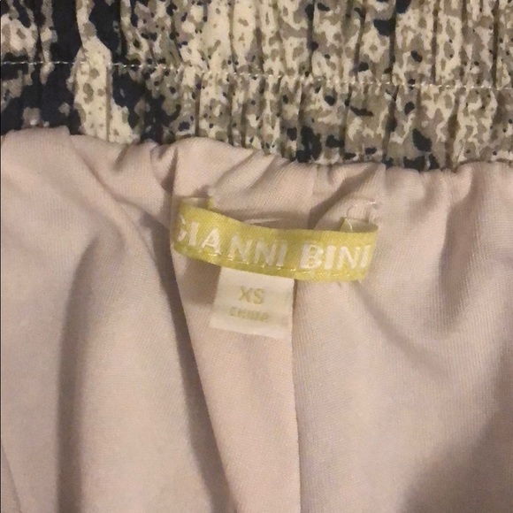 Gianni Bini Snake print pants - Picture 2 of 3